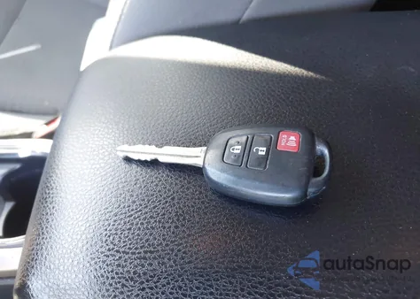 2018 Toyota Tacoma Sr5 z USA, uszkodzony, nr VIN 3TMBZ5DN8JM013546